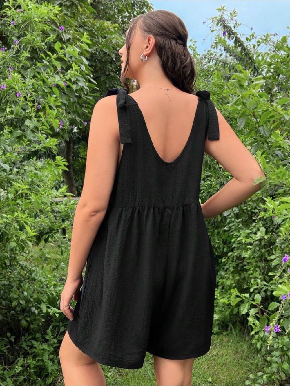 Black Bow-Strap Romper Jumpsuit - Picture 2 of 4